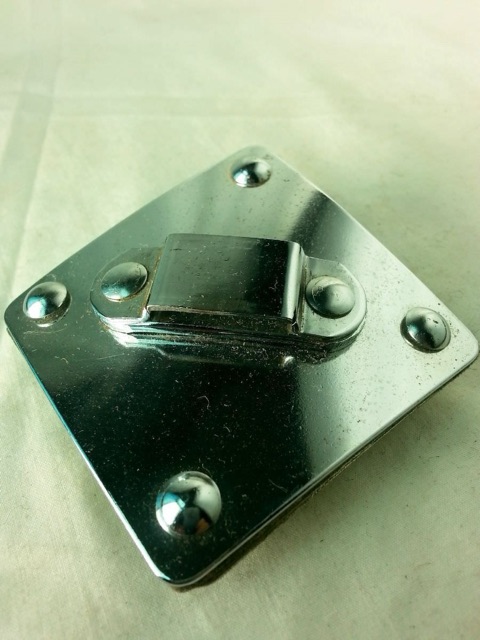 Gretsch Diamond Tom Drum Mount Vintage Chrome USA Felt+Metal Thick Bar 60s — main photograph