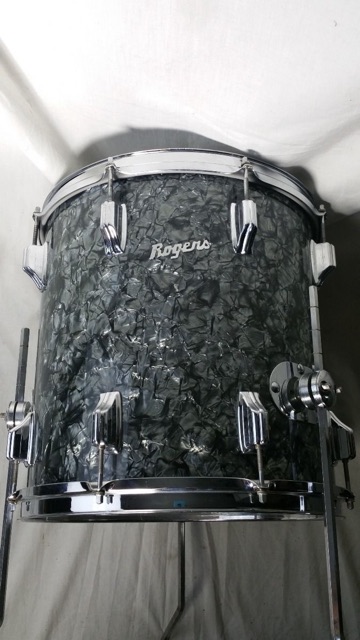 Rogers 14x14"Floor Tom Drum BDP Dayton,OH Holiday Vintage 60s 5Ply Maple Chrome — main photograph