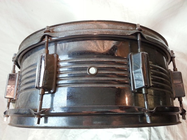 Pearl Snare Drum 14x5" Chrome Steel Vintage 80s 8-Lug Complete+Fully Functional — main photograph