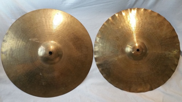 Paiste 2002 15"Sound Edge Hi-Hats Cymbals Bonham Vintage 70s Black Label Swiss* — main photograph