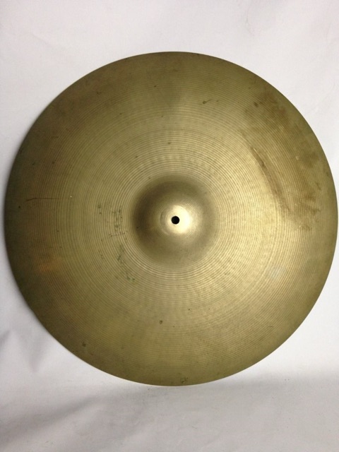 Zildjian 22" Thin Ride Cymbal B20 Bronze 2560g Turkish Avedis A USA Vintage 60s — main photograph