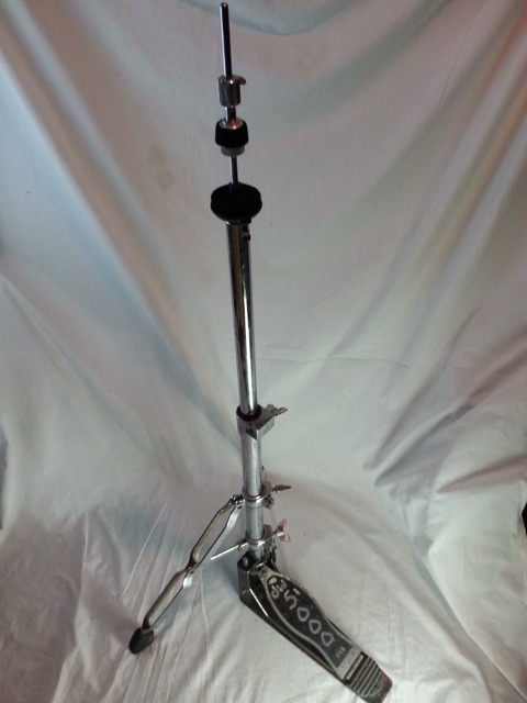 DW-5000 Hi-Hats Cymbals Stand Double-Braced Two-Leg Chrome Drum Workshop* — main photograph