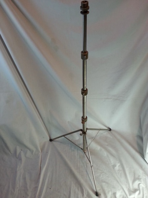 F&M Mfg Corp Mic Stand Vintage 50s Nickel MT596B/U 5/8"Reversible Pipe Thread* — main photograph