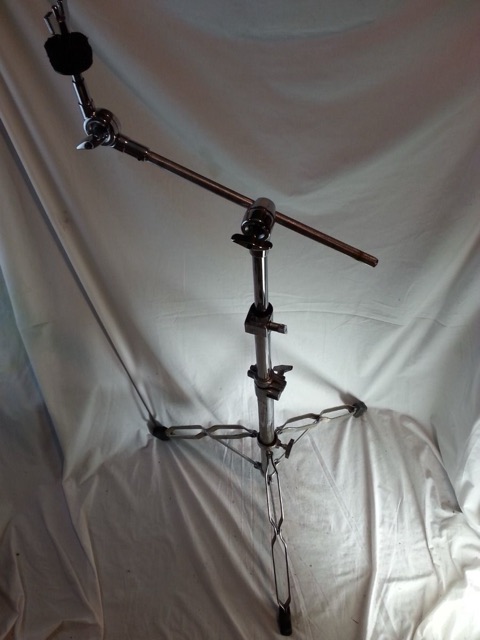 Sound Percussion Boom Crash Cymbal Stand Chrome Heavy Duty Double-Braced 4-Part — main photograph