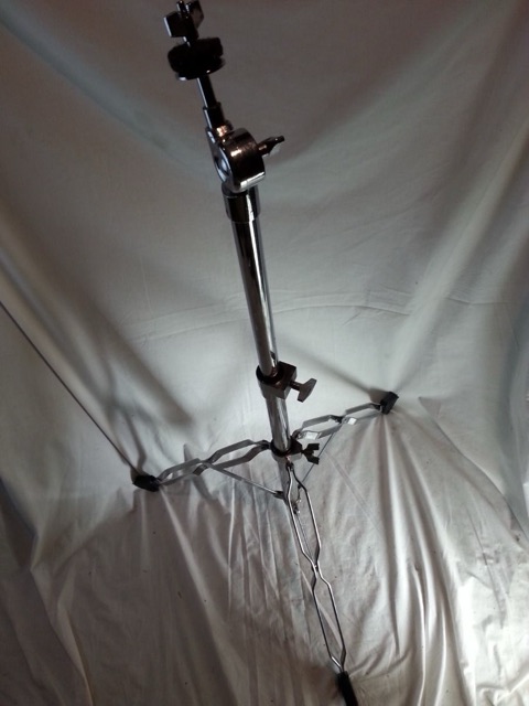 Remo Straight Crash/Ride Cymbal Stand Chrome Heavy-Duty Double-Braced Tripod* — main photograph