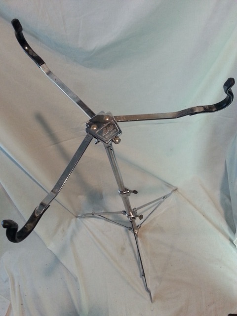 Ludwig Snare Drum Stand Chrome Vintage 60s-70s Sturdy Single-Braced Chicago USA — main photograph