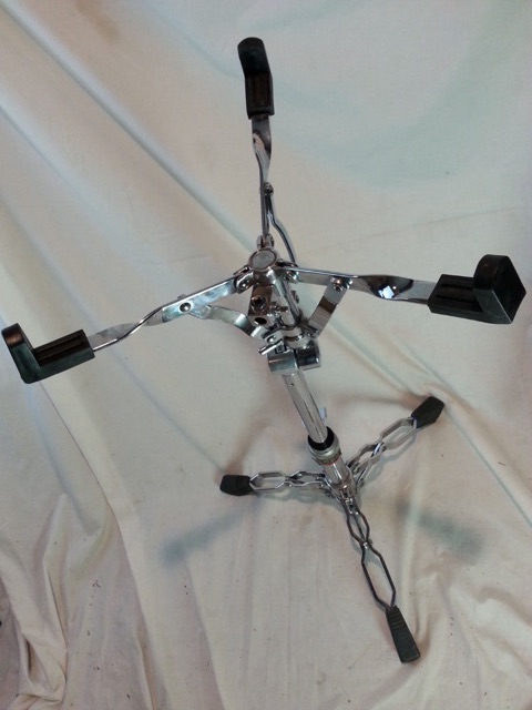 Yamaha Snare Drum Stand Double-Braced Red Label Vintage 80s TechLock Chrome* — main photograph