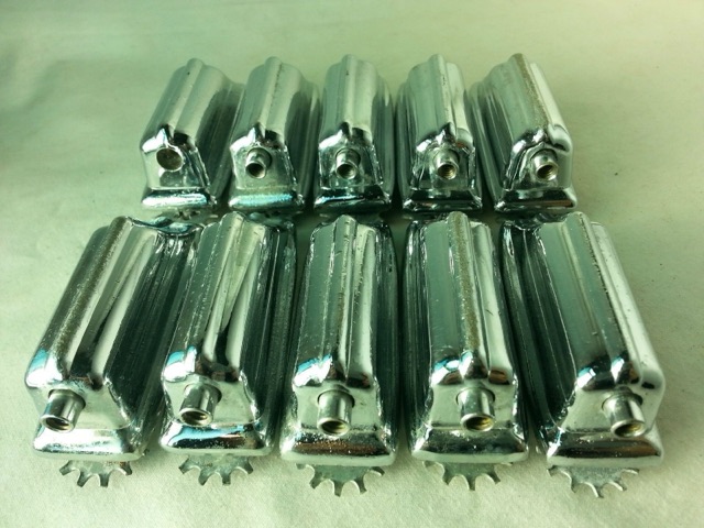 Rogers 10x Beavertail Bass Drum Lugs Chrome Dayton Powertone Large Vintage 60s* — main photograph