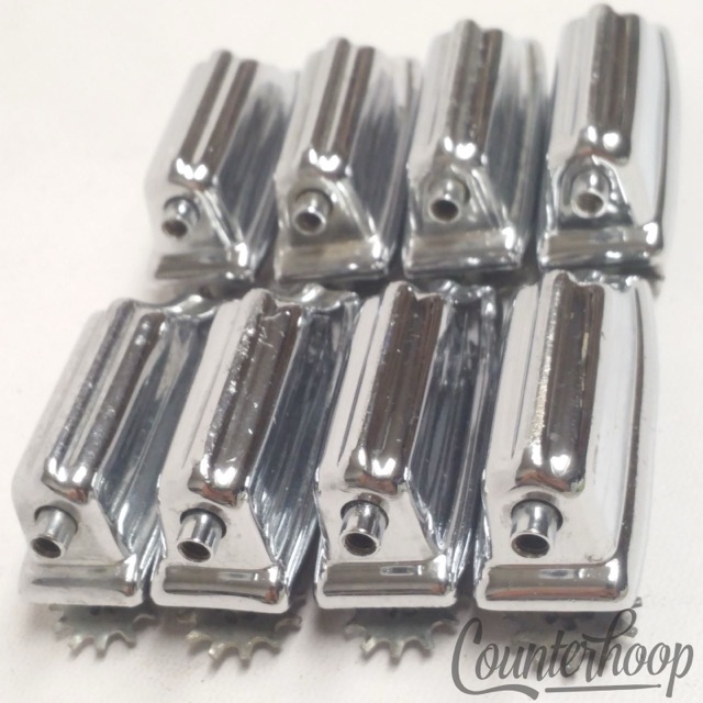 Rogers 8x Beavertail Bass Drum Lugs Chrome Dayton Powertone Hex Vintage 60s USA — main photograph