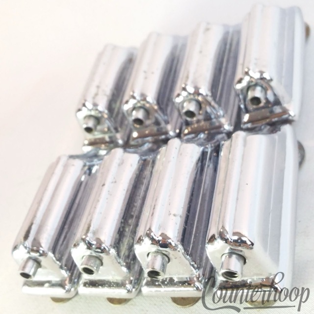 Rogers Beavertail Bass Drum Lugs8x Chrome Cleveland Powertone Holiday Vintage60s — main photograph