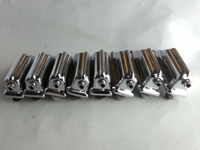 Rogers 8xBeavertail Bass Drum Lugs Cleveland Chrome Holiday/Powertone Vintage60s — main photograph