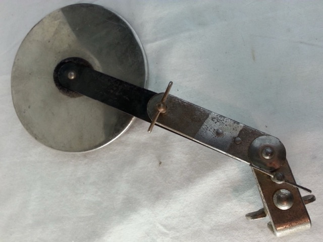 Leedy Clamp-On Bass Drum External Felt Muffler Nickel Elkhart USA Vintage 30s* — main photograph