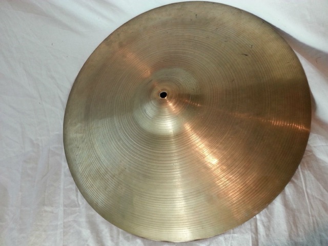 Zildjian 20 3/16"1950g Thin Ride Cymbal Vintage 60s B20 Hammered A Avedis USA — main photograph