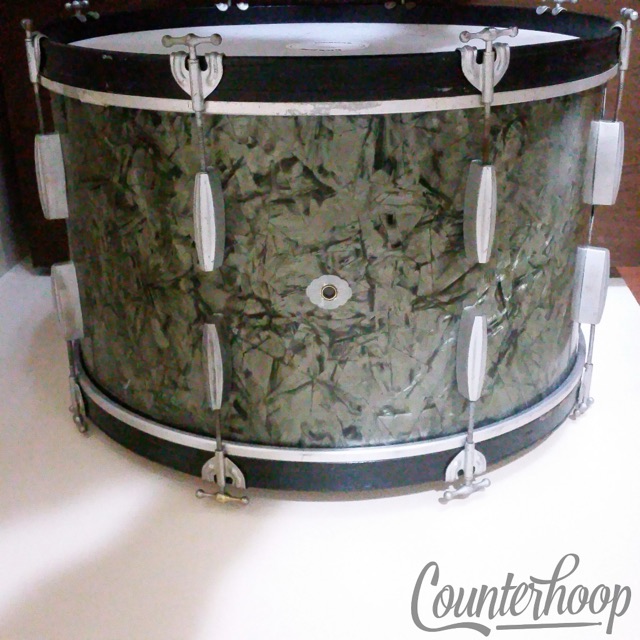 Slingerland Radio King BDP 24"x14" Virgin Bass Drum 3-Ply African Mahogany WW2* — main photograph
