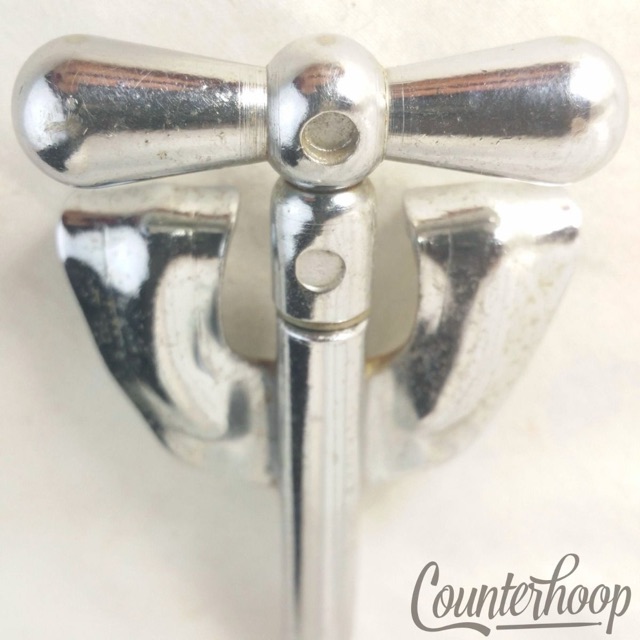 Rogers Bow-Tie Bass Drum Tension T-Rod Claw 3 5/8"Holiday Cleveland Vintage 60s — main photograph