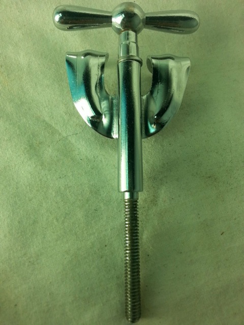 Rogers 1x Bass Drum Tension T-Rod Screw/Claw 3 5/8"Holiday Cleveland Vintage 60s — main photograph