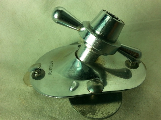 Rogers Swivomatic Bass Tom Arm Receiver/Cymbal/Spur Mount Cleveland Holiday VG+ — main photograph