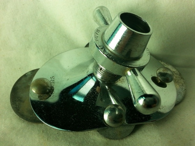 Rogers Swivomatic Bass Tom Arm Receiver/Cymbal/Spur Mount Holiday Cleveland Hex — main photograph
