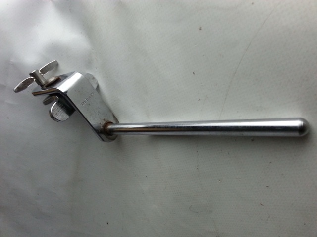 Rogers Clamp-On Cowbell Mount Chrome Rare Swivomatic Cleveland Holiday USA 60s* — main photograph