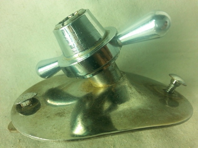 Rogers Swivomatic Bass Tom Arm Receiver/Cymbal/Spur Mount Cleveland RARE 2-Hole — main photograph