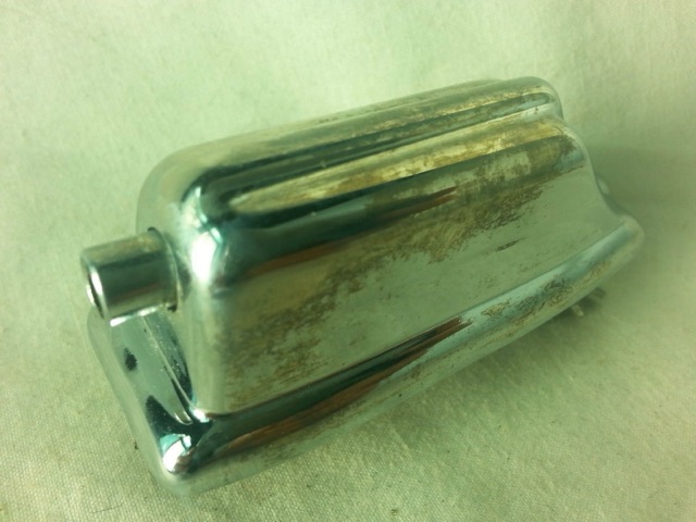 Rogers 1xBeavertail Bass Drum Lug Chrome Dayton/Fullerton Vintage 60s Powertone* — main photograph