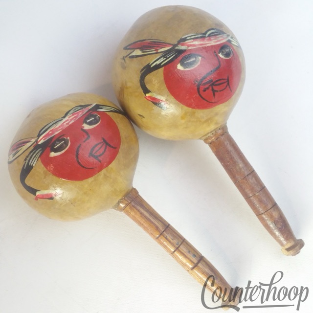 Maracas Venezuelan Shakers Set Vintage Latin Percussion Instruments Accessories — main photograph