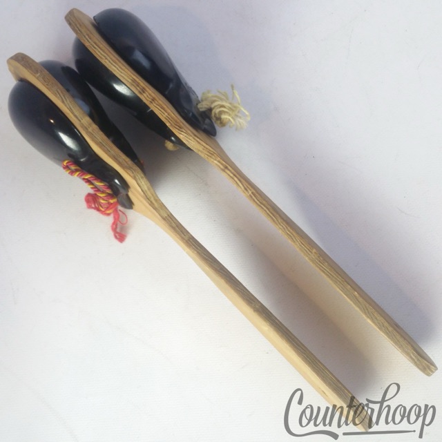 Leedy Castanets Set Bakelite Script Stamped Clappers + Wood Handle Vintage 40s — main photograph