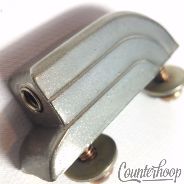 Leedy 1x Beavertail Bass/Floor Tom Drum Lug Nickel Vintage Elkhart IN 40s/50s* — main photograph