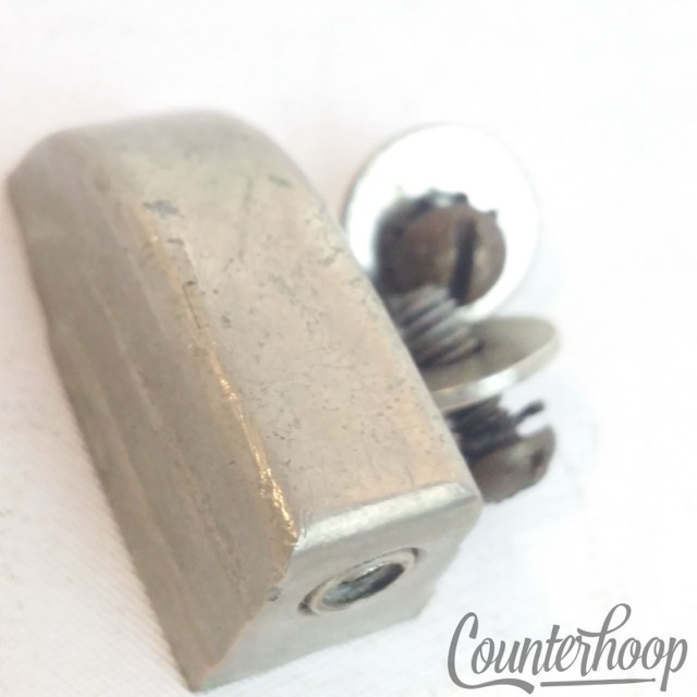 Leedy Beavertail Floor/Tom/Snare Drum Lug Nickel No-Tab Vintage 40s-50 USA Part — main photograph