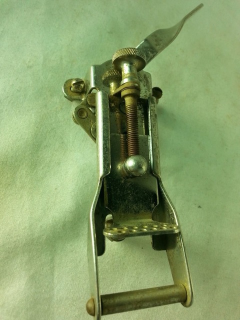 Leedy 3-Pt Broadway Throw-Off Strainer Nickel Point Tensioner Elkhart 40s-50s* — main photograph