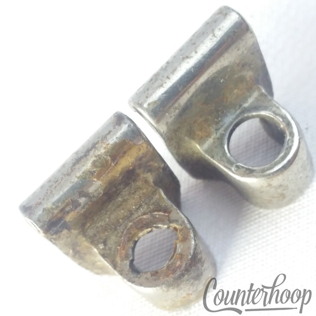 Leedy 2x Tension T-Rod Clips Single-Flange Rim Snare/Tom Drum Nickel Vintage 10s — main photograph