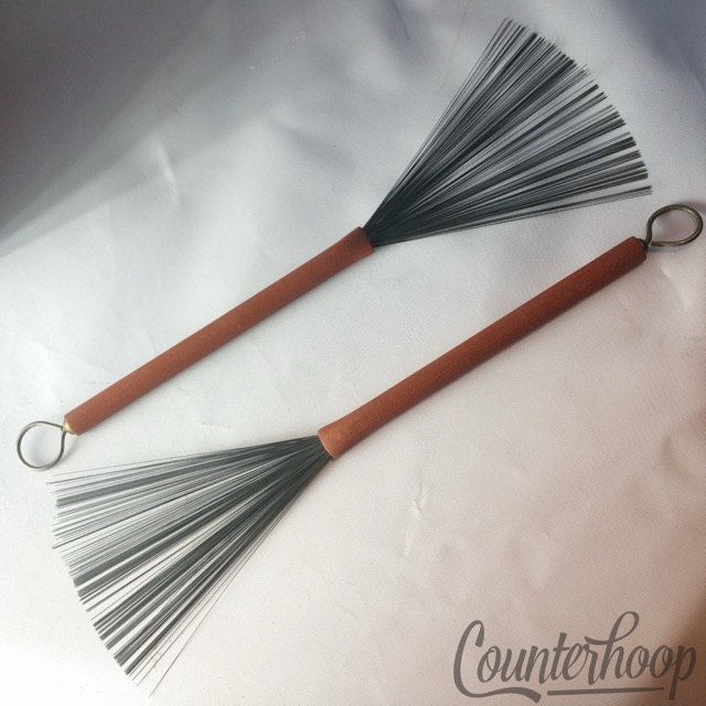 Ludwig Wire Brushes Jazz Snare Drum Set Sticks Retractable Vintage 60s Chicago — main photograph