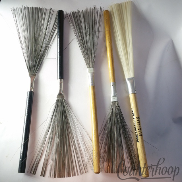 5x Wire Brushes Jazz Snare Drum Set Sticks 1 Regal Tip Ultraflex +2x Wood-Handle — main photograph