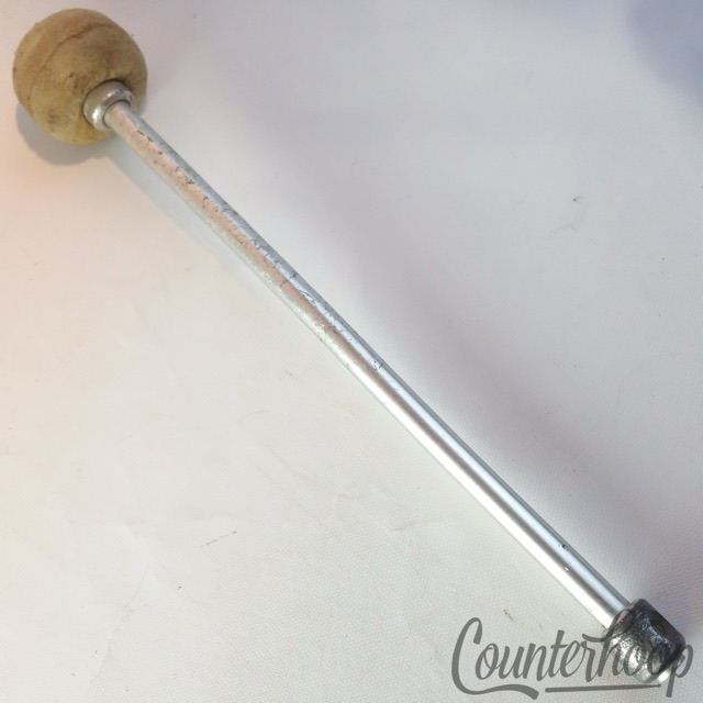 Ludwig 2331 Bass Drum Mallet Vintage 60s Marching Aluminum Stick Felt Head USA — main photograph