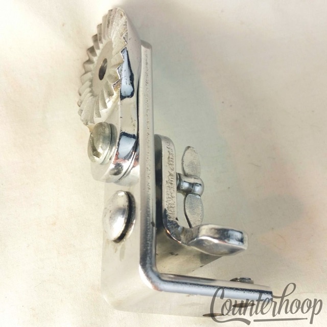 Leedy Chrome Ratchet Tom Rail Mount Clamp-On Bass Drum Slider Part Vintage 30s* — main photograph