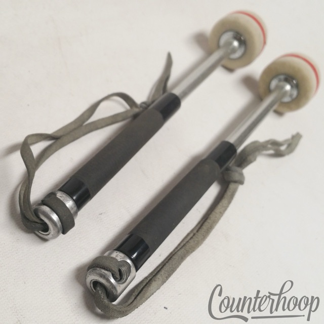 Ludwig 2x 2331 Bass Drum Mallets Vintage 70s Marching Aluminum Pair w/Thong USA — main photograph