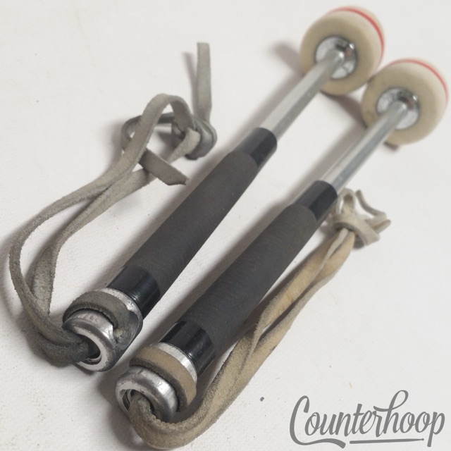 Ludwig 2x 2331 Bass Drum Mallets Marching Aluminum Pair w/Thong USA Vintage 70s — main photograph