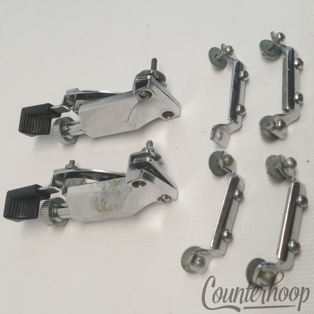 Pearl Parts Lot 2x 2 5/8" - 3" Throw-Off/Strainers 4x 2 1/2" Butt Plates Chrome — main photograph