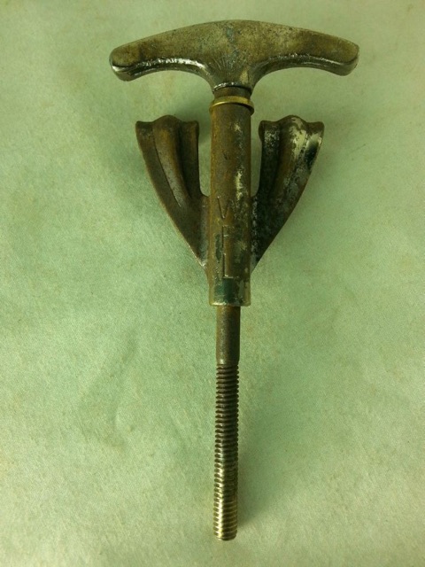 Ludwig WFL 1x Bass Drum Tension Rods/Claws 3 7/8" Nickel Vintage 50s Classic F* — main photograph