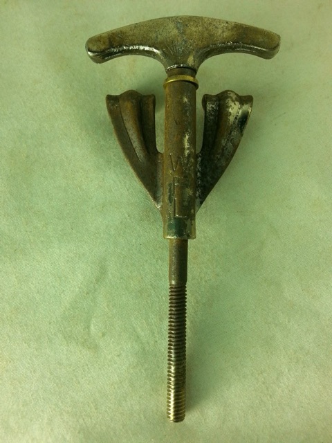 Ludwig WFL 1x Bass Drum Tension Rods/Claws 3 7/8" Nickel Vintage 50s Classic F* — main photograph