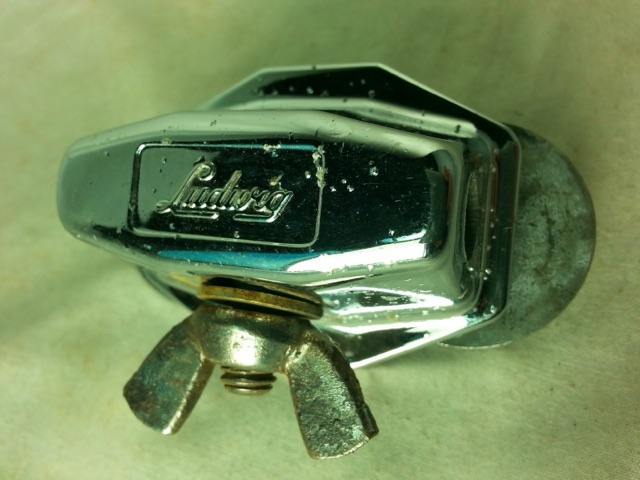 Ludwig Tom Drum/Bass Spur/Cymbal Arm Mount Chrome Thick Wing-Nut Vintage 60s VG — main photograph