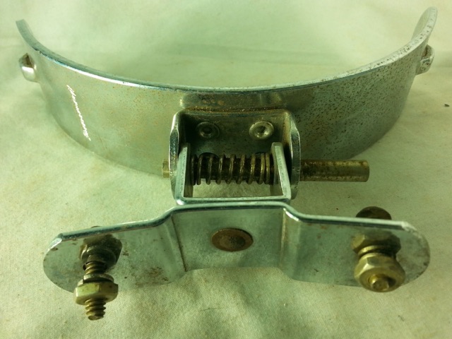 Ludwig Marching Snare/Tenor Drum Harness Shell Mount Classic Chrome Vintage 70s — main photograph