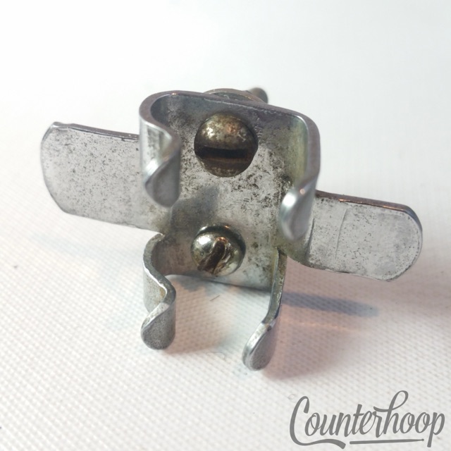 Ludwig Snare Drum Key Holder Mount Nickel Parade Vintage 30s Marching 2-Hole* — main photograph