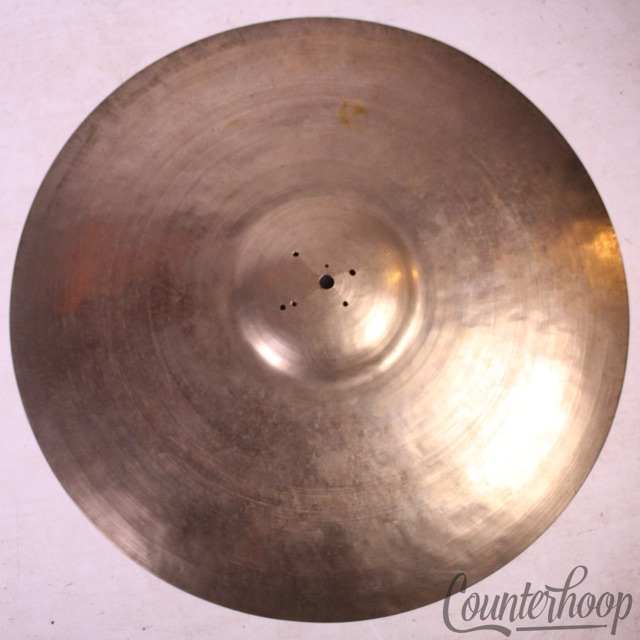 K.Zildjian&Co Istanbul Thin 18"Crash Cymbal 1462g Hand-Hammered 40s IIA Turkey* — main photograph