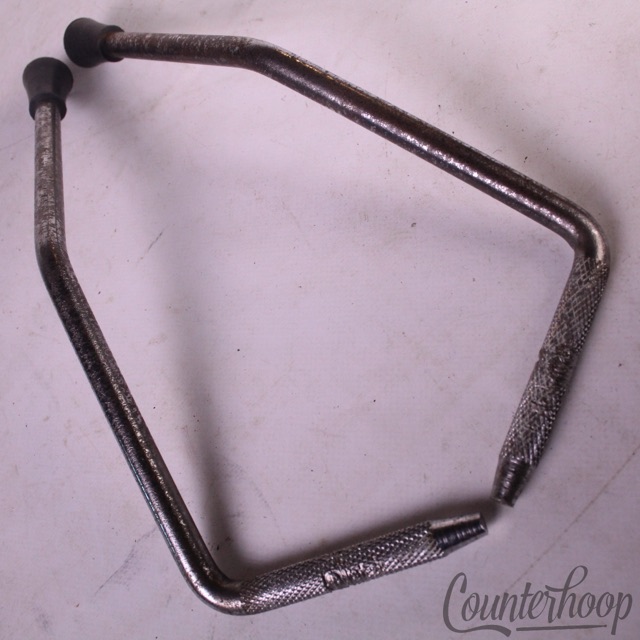 Ludwig Gull-Wing Bass Drum Spurs/Legs 3/8" Chrome USA Vintage 60s Cross-Knurling — main photograph