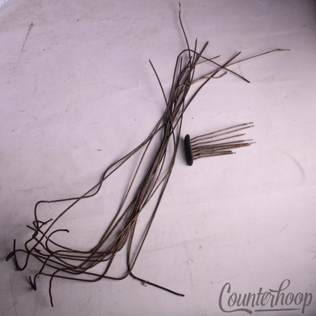 Ludwig Coiled Metal-Cloth 14"Snare Drum Wires/6x Strands Leather Butt Vintage20s — main photograph