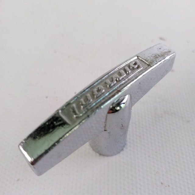 Ludwig 1/4" Wing-Nut Chrome Vintage 70s Block Logo Stamp Cymbal/Tom Stand Part* — main photograph