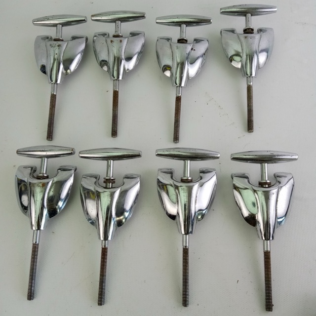 Gretsch 8x Bass Drum Tension Rods+Claws Round Badge Chrome Vintage RB 3 3/4" 60s — main photograph