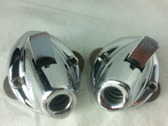 Premier Bass Drum Spur Mounts Spring-Loaded Push-Button Diamond Chrome 50s* — main photograph