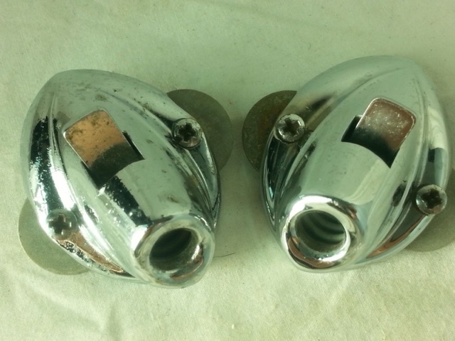 Premier Bass Drum Spur Mounts Spring-Loaded Push-Button Diamond Chrome Vtg 50s* — main photograph